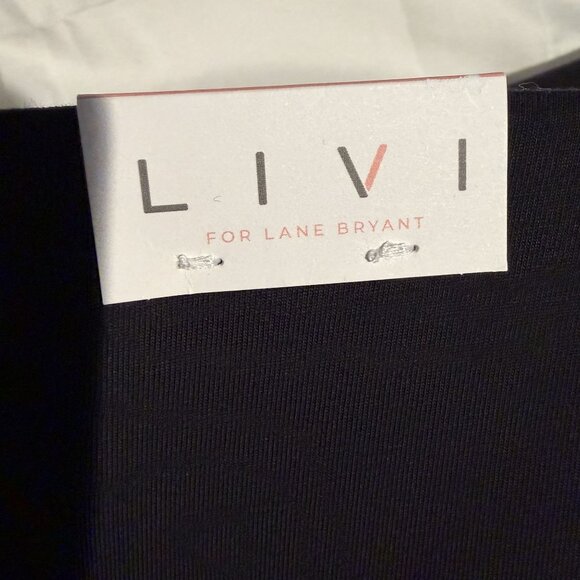 NWT Livi By Lane Bryant Women's Signature Stretch Bootcut Pants Size 22/24 Black - Picture 8 of 10